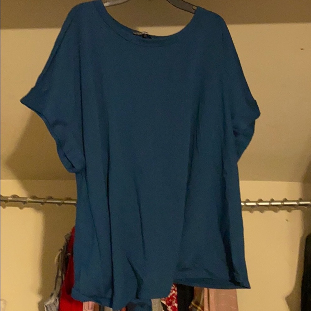 blue short sleeve